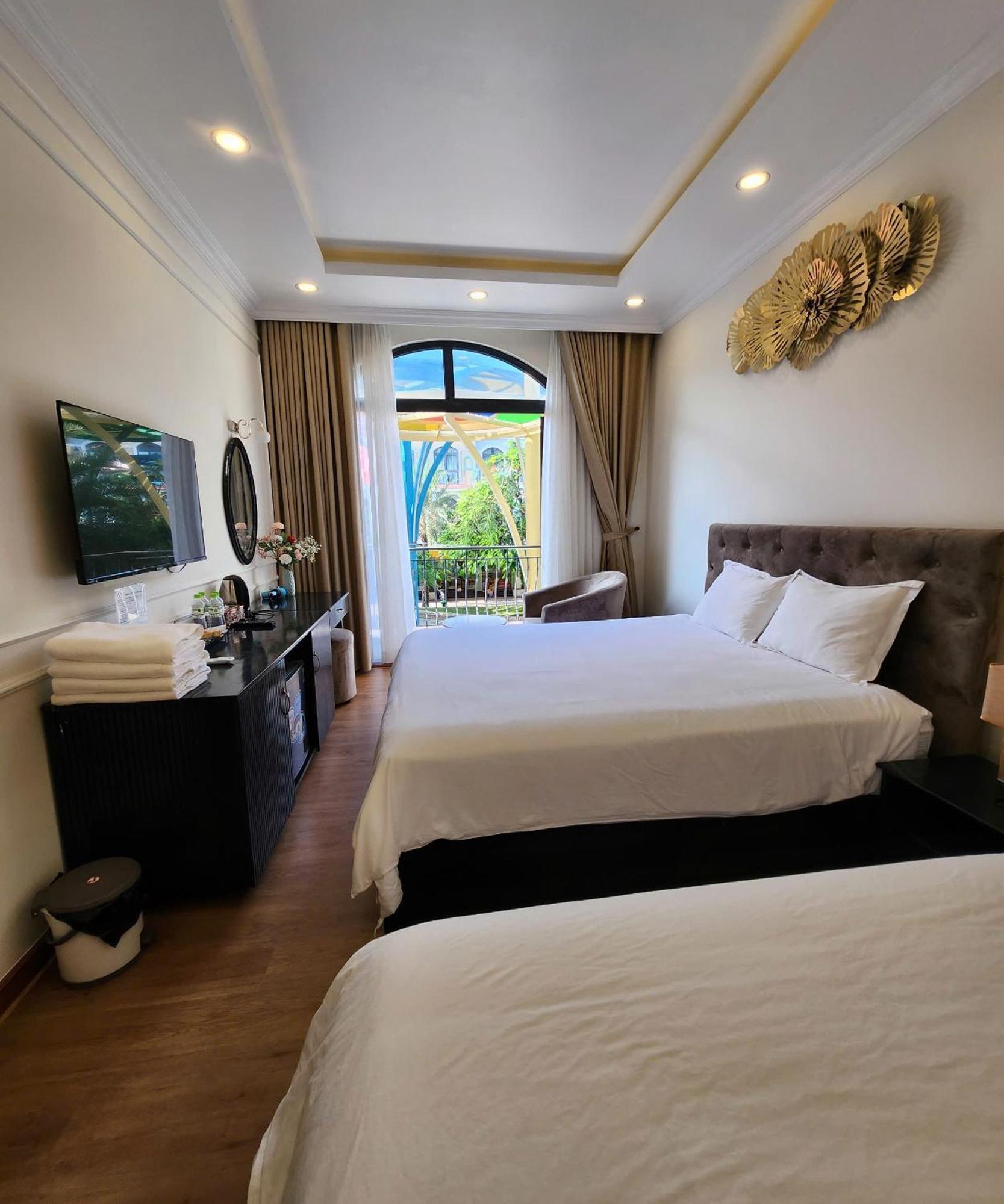 Breaking Dawn- Taeyang Hotel Phú Quốc Exterior foto